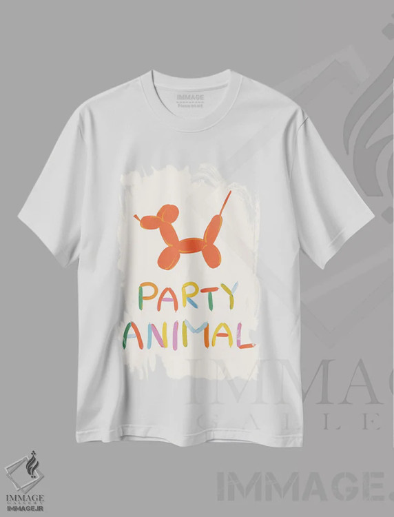 تیشرت سفید طرح دار سگ مهمانی، تزئینی اثر هانا بایزنگ | immage.ir
