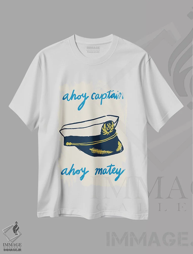 تیشرت سفید طرح دار کاپیتان روز دریا، تزئینی اثر هانا بایزنگ | immage.ir