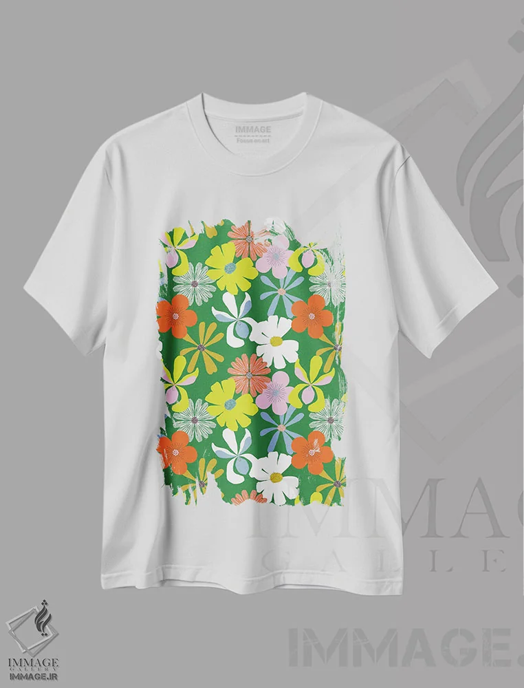 تیشرت سفید طرح دار طرح گل های باغ آفتابی، تزئینی اثر هانا بایزنگ | فروشگاه ایماژ