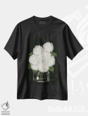 تیشرت مشکی طرح دار گل هیدرانژا در گلدان، دکور روستایی اثر هولی هکس آرت | immage.ir