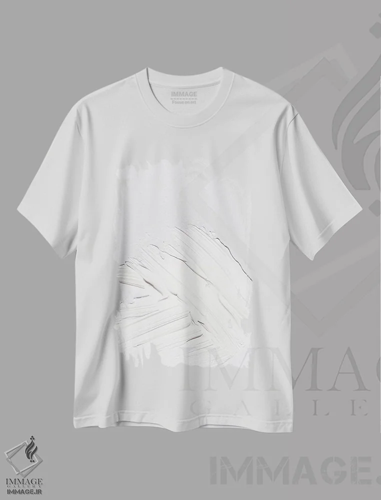 تیشرت سفید طرح دار مینیمال سفید اثر هانی مون هتل | immage.ir