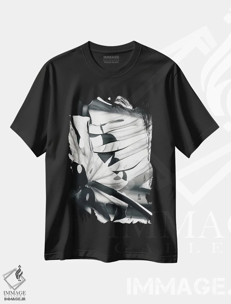 تیشرت مشکی طرح دار برگ های یکنواخت، عکاسی سیاه و سفید اثر هانی مون هتل | فروشگاه ایماژ