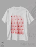 تیشرت سفید طرح دار اتاق ضربه گیری صورتی، تزئینی اثر هانی مون هتل | immage.ir