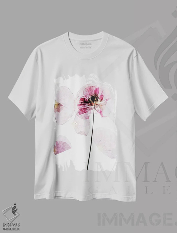 تیشرت سفید طرح دار مزارع شقایق، مدیوم اثر هانی مون هتل | immage.ir