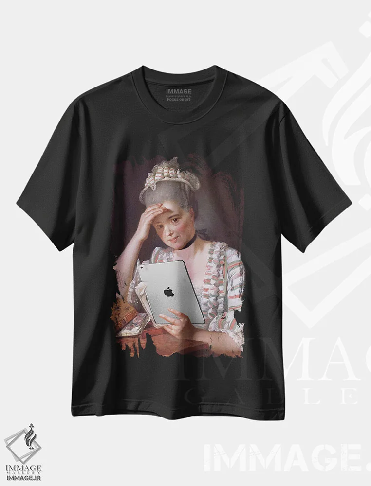 تیشرت مشکی طرح دار خانم فرانسوا بورون اثر هانی مون هتل | immage.ir