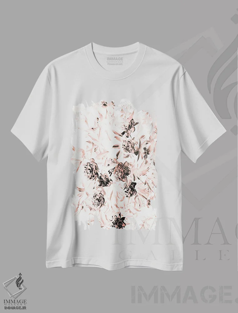تیشرت سفید طرح دار گل ها بعد از تاریکی، تزئینی اثر هانی مون هتل | immage.ir
