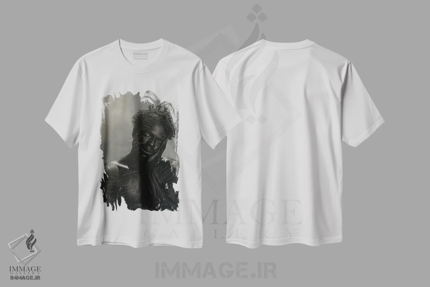 تیشرت سفید طرح دار داستان بدن، دکور آفریقایی اثر هری ادونزه | immage.ir
