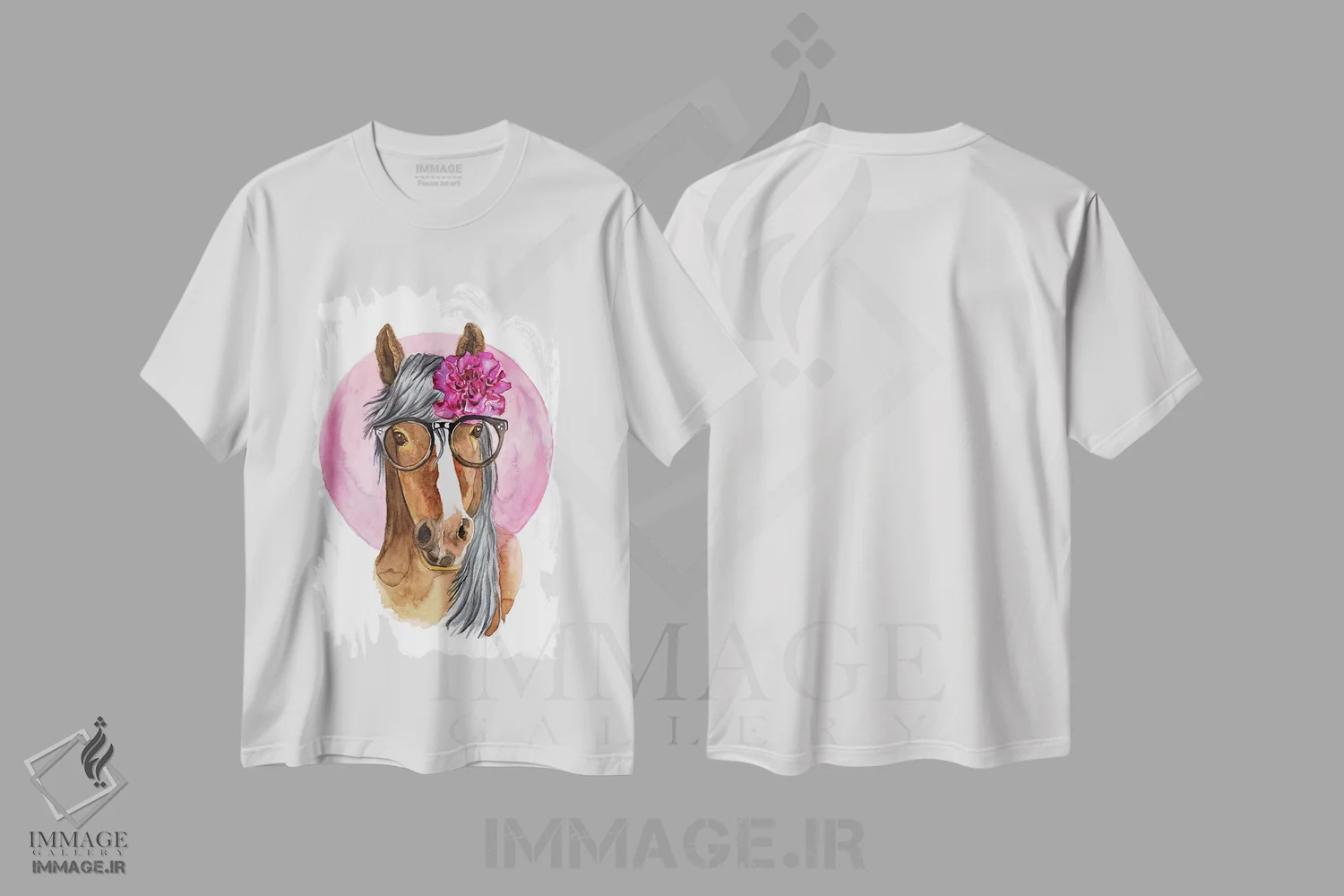 تیشرت سفید طرح دار اسب شگفت انگیز، تزئینی اثر هدر پری | فروشگاه ایماژ