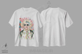 تیشرت سفید طرح دار رز با عینک آفتابی، تزئینی اثر هدر پری | فروشگاه ایماژ
