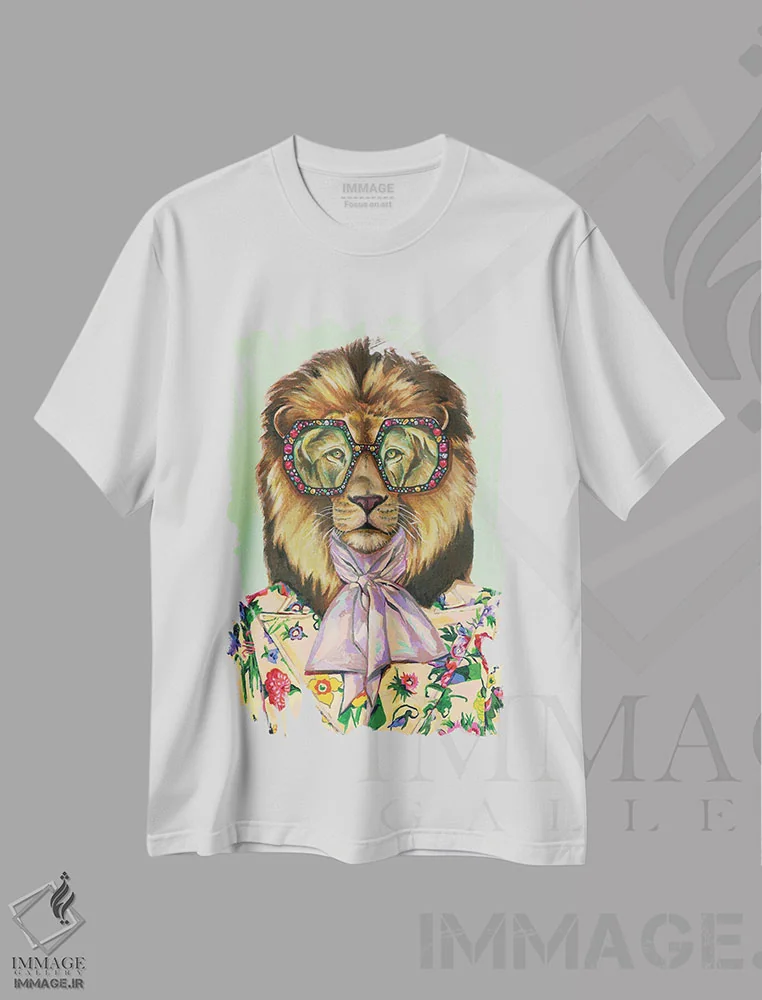 تیشرت سفید طرح دار شیر گوچی، دکور معاصر اثر هدر پری | فروشگاه ایماژ