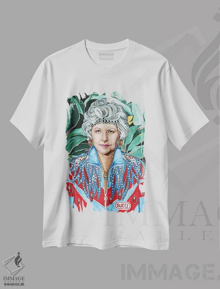 تیشرت سفید طرح دار دوروتی، تزئینی اثر هدر پری | immage.ir