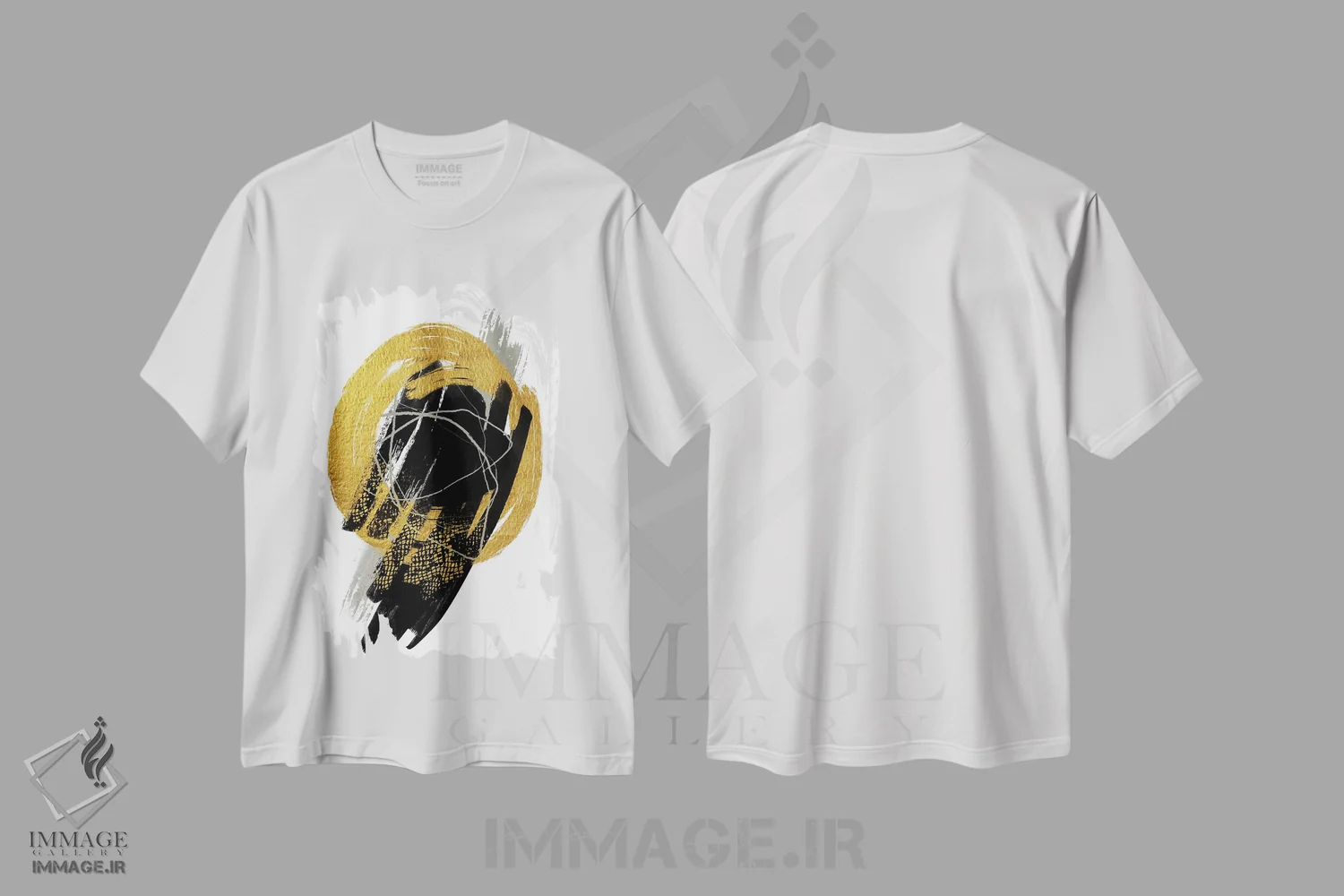 تیشرت سفید طرح دار طلایی با رنگ های خنثی سوم اثر آندریا هازه | immage.ir