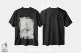 تیشرت مشکی طرح دار چوب و گل داوودی به سبک ذن، مدیوم اثر آندریا هازه | immage.ir