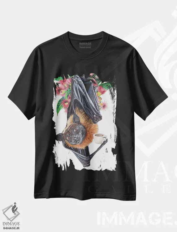 تیشرت مشکی طرح دار خفاشی پیش از قهوه، هنر فاخر معاصر اثر هالی سیمنتال | immage.ir