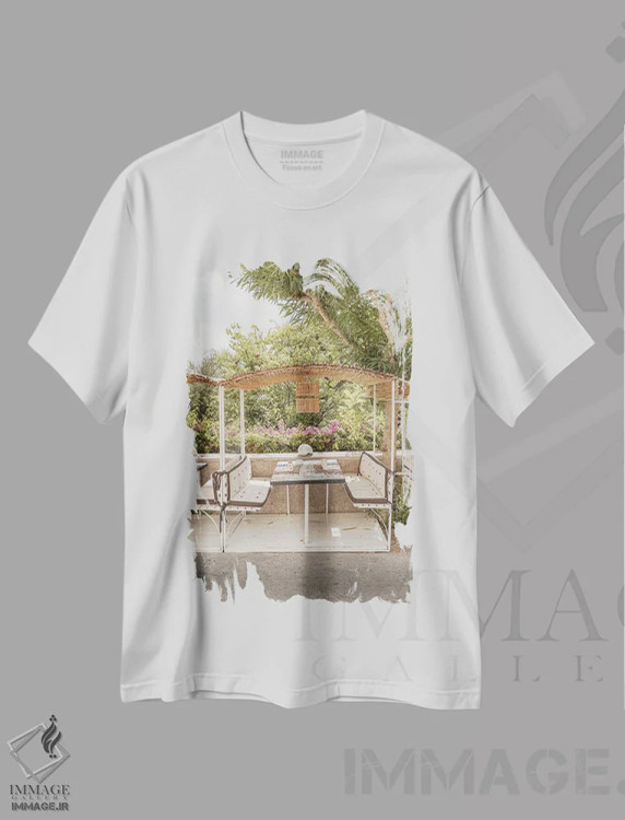 تیشرت سفید طرح دار حال وهوای جزیره کاپری، مدیوم اثر هنریکه شنک | فروشگاه ایماژ