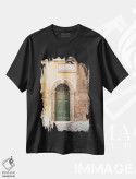 تیشرت مشکی طرح دار درب ورودی در رم، مدیوم اثر هنریکه شنک | فروشگاه ایماژ