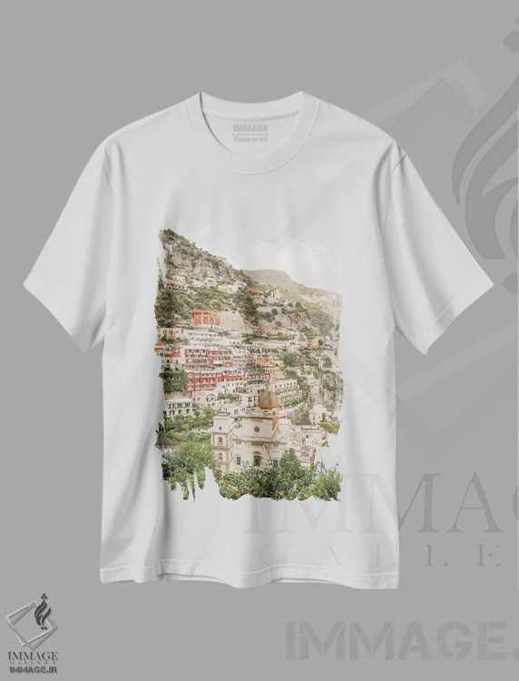 تیشرت سفید طرح دار منظره پوزیتانو، مدیوم اثر هنریکه شنک | immage.ir