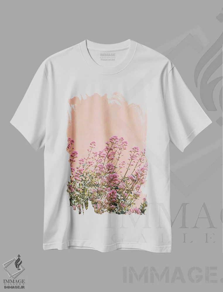 تیشرت سفید طرح دار گل های پرووانس فرانسه، مدیوم اثر هنریکه شنک | immage.ir