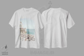 تیشرت سفید طرح دار منظره ساحل آمالفی، مدیوم اثر هنریکه شنک | immage.ir