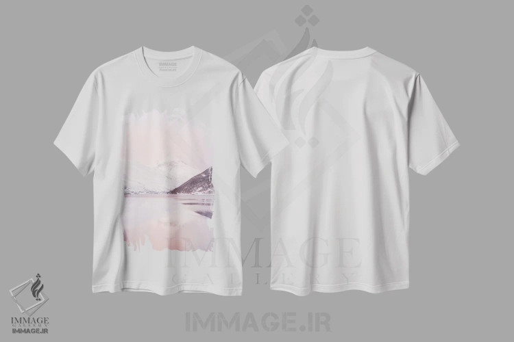 تیشرت سفید طرح دار شکوه قطب شمال، مدیوم اثر هنریکه شنک | immage.ir