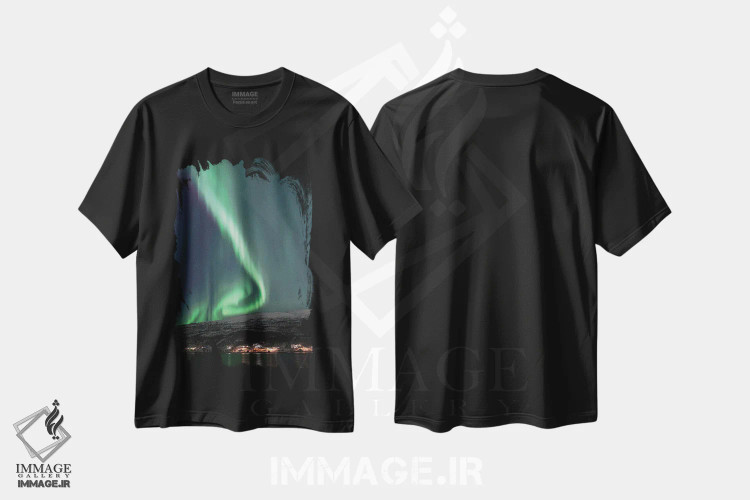 تیشرت مشکی طرح دار نمایش شفق قطبی، مدیوم اثر هنریکه شنک | immage.ir