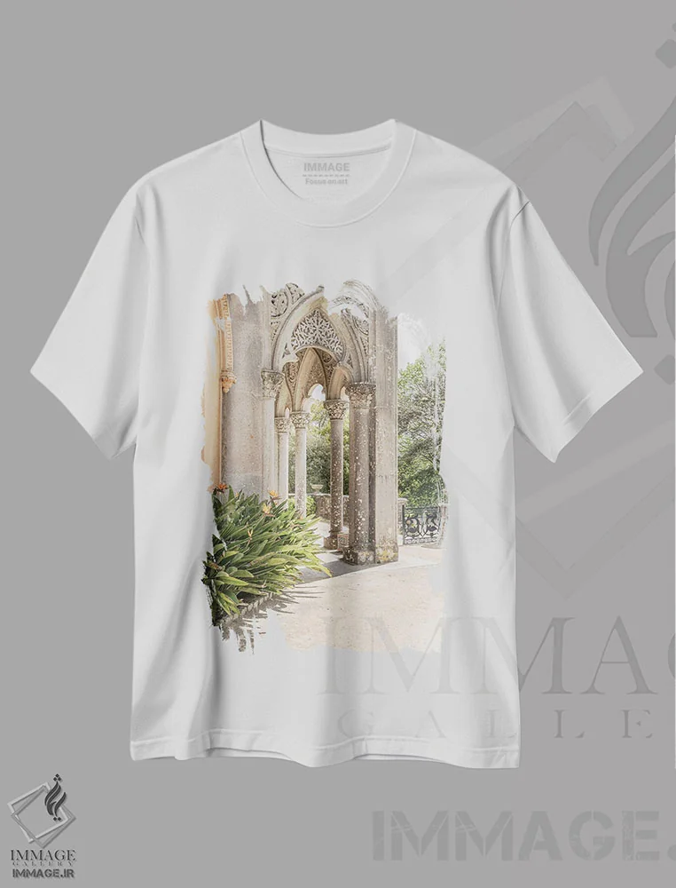 تیشرت سفید طرح دار طاق کاخ مونسرات، مدیوم اثر هنریکه شنک | immage.ir