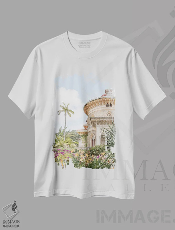 تیشرت سفید طرح دار درخت نخل قصر مونسرات، مدیوم اثر هنریکه شنک | immage.ir