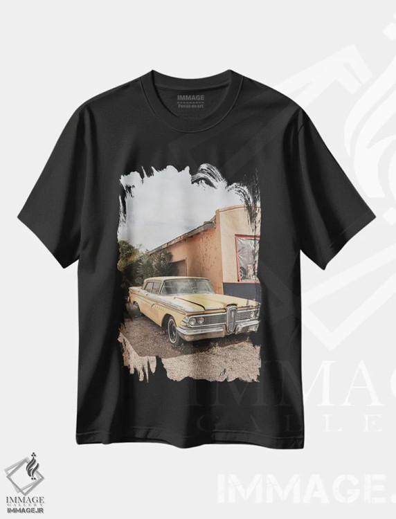تیشرت مشکی طرح دار ماشین زرد در جاده ۶۶، تزئینی اثر هنریکه شنک | immage.ir