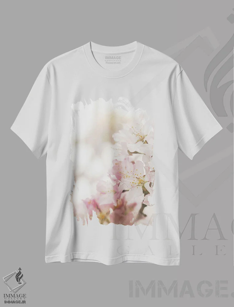 تیشرت سفید طرح دار شکوفه صورتی بهاری ۲، مدیوم اثر هنریکه شنک | فروشگاه ایماژ