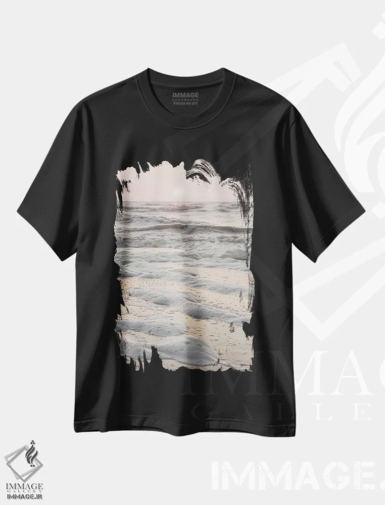 تیشرت مشکی طرح دار غروب اقیانوسی با رنگ های پاستلی، مدیوم اثر هنریکه شنک | فروشگاه ایماژ