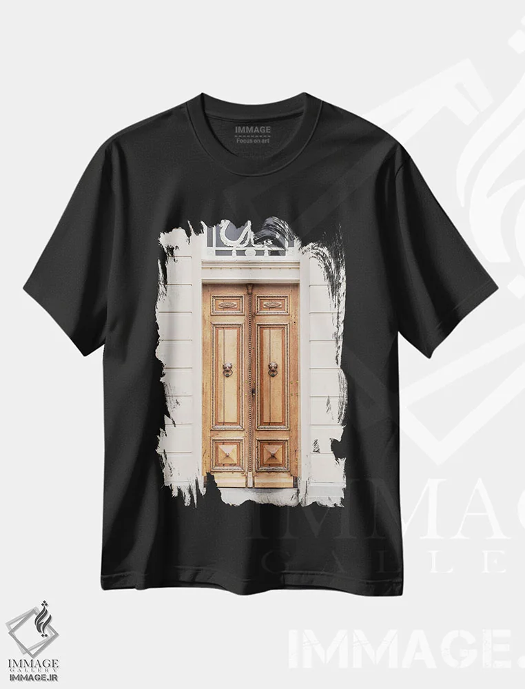 تیشرت مشکی طرح دار درب جلوی چوبی در هلند، تزئینی اثر هنریکه شنک | فروشگاه ایماژ