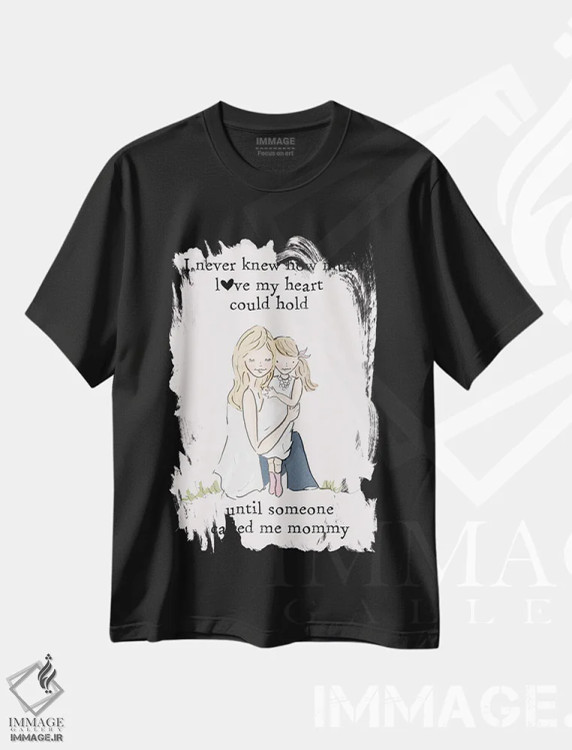 تیشرت مشکی طرح دار مادر و دختر، هنر دیجیتال اثر هدر استیلافسن | فروشگاه ایماژ