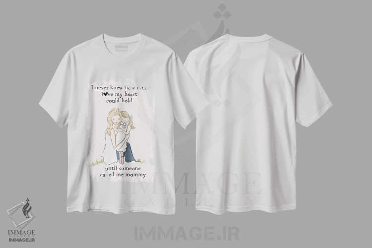 تیشرت سفید طرح دار مادر و دختر، هنر دیجیتال اثر هدر استیلافسن | immage.ir