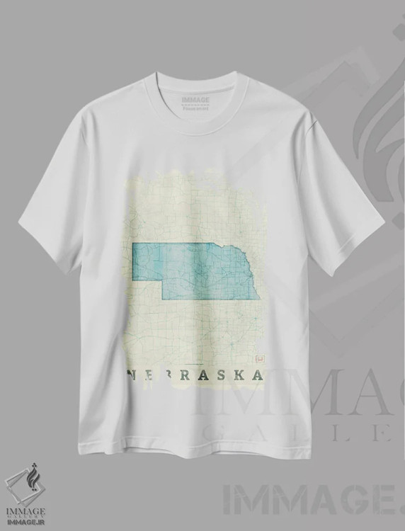 تیشرت سفید طرح دار نقشه نبراسکا، تزئینی اثر هوبرت روگوسکی | immage.ir