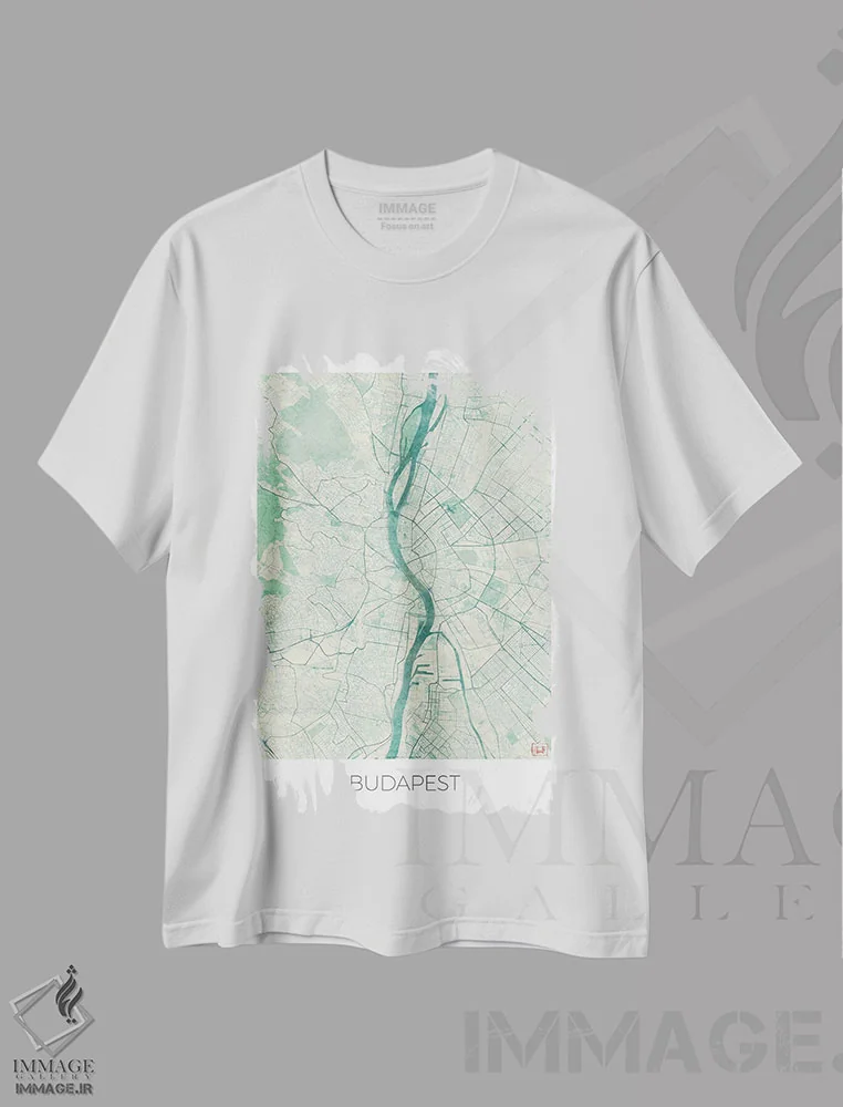 تیشرت سفید طرح دار نقشه طرح شهری قدیمی با آبرنگ آبی بوداپست، هنر دیجیتال اثر هوبرت روگوسکی | immage.ir