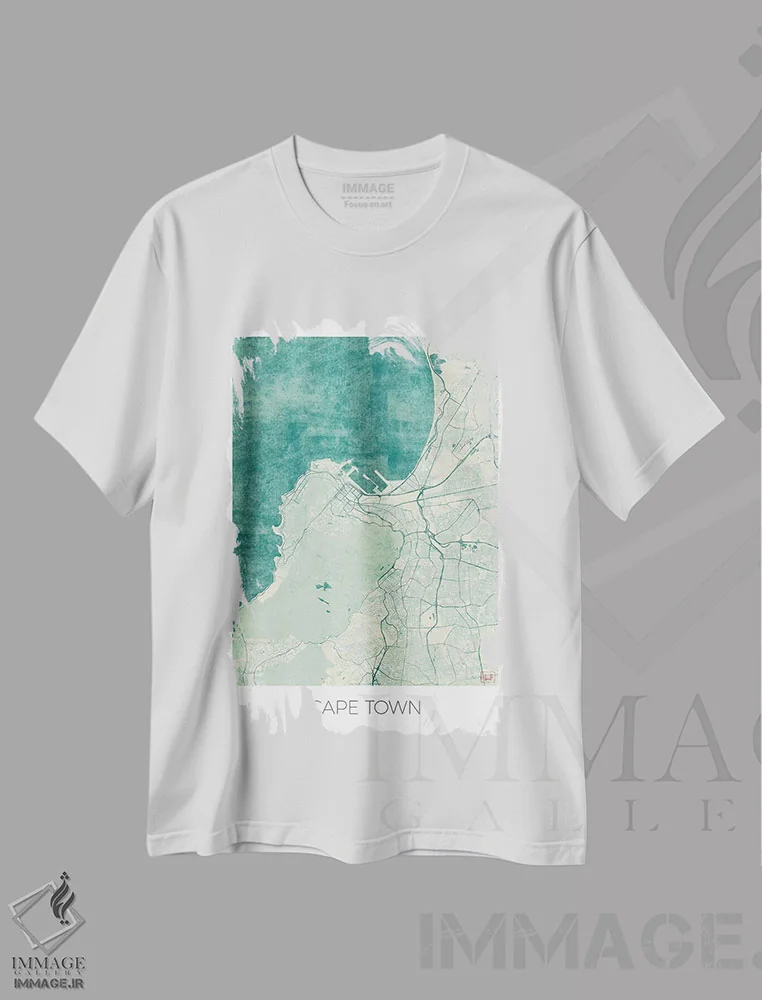 تیشرت سفید طرح دار نقشه طرح شهری قدیمی با آبرنگ آبی کیپ تاون، هنر دیجیتال اثر هوبرت روگوسکی | فروشگاه ایماژ