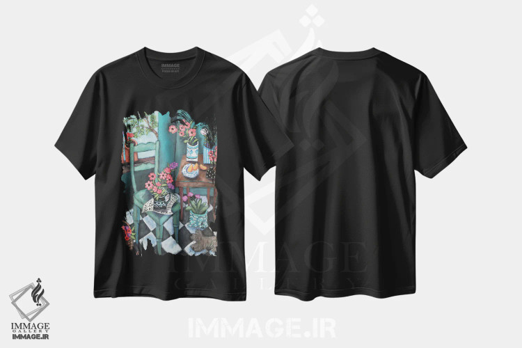 تیشرت مشکی طرح دار گوشه گل دار، تزئینی اثر هالی وُجاهن | فروشگاه ایماژ