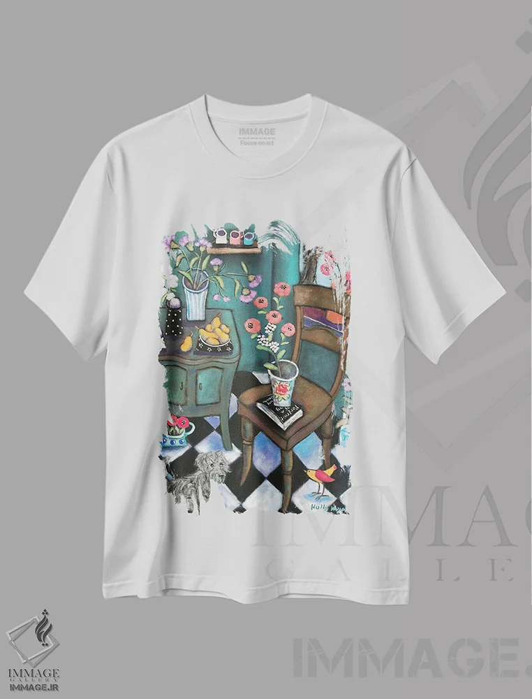 تیشرت سفید طرح دار یک گوشه گل دار دیگر، تزئینی اثر هالی وُجاهن | immage.ir