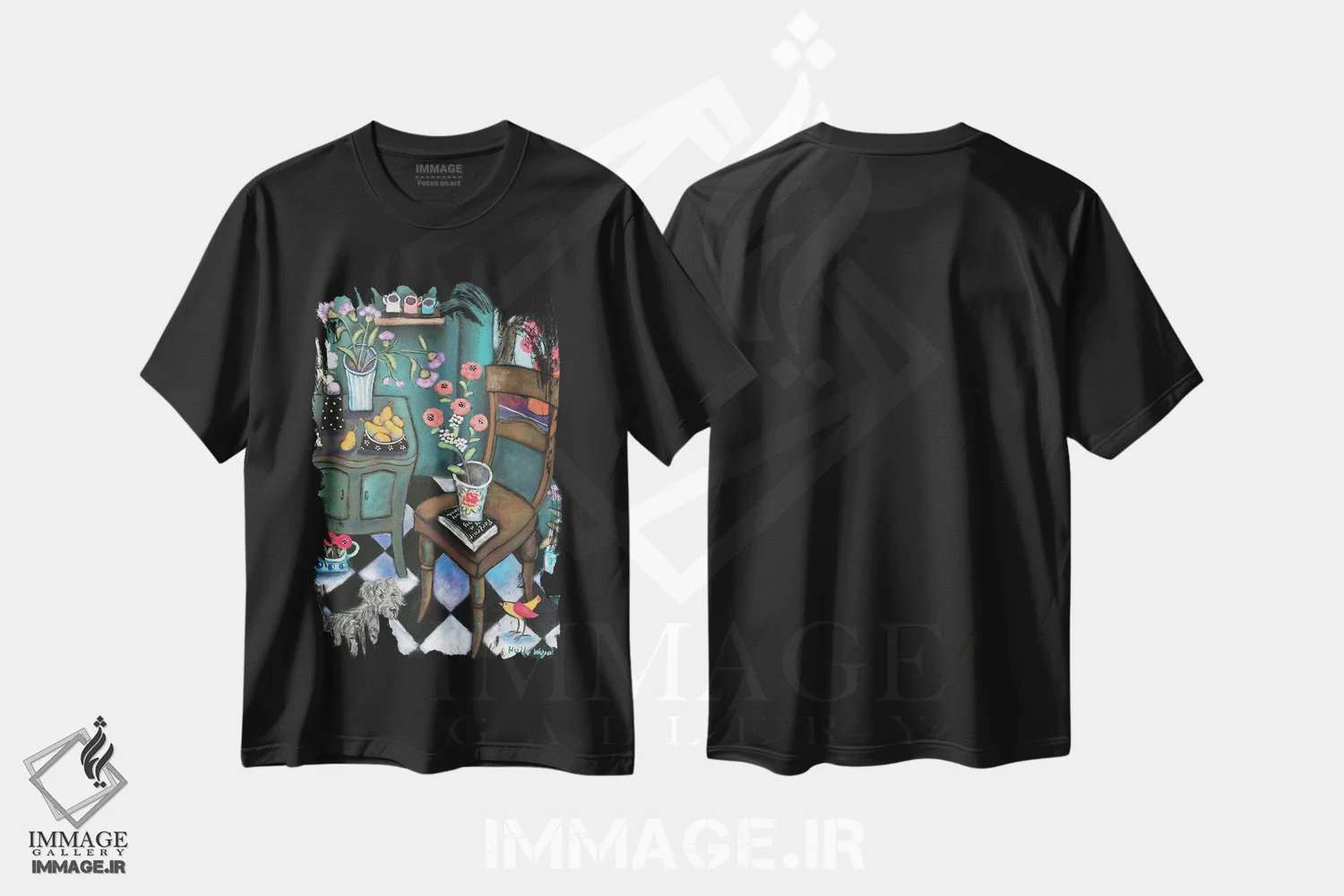تیشرت مشکی طرح دار یک گوشه گل دار دیگر، تزئینی اثر هالی وُجاهن | فروشگاه ایماژ