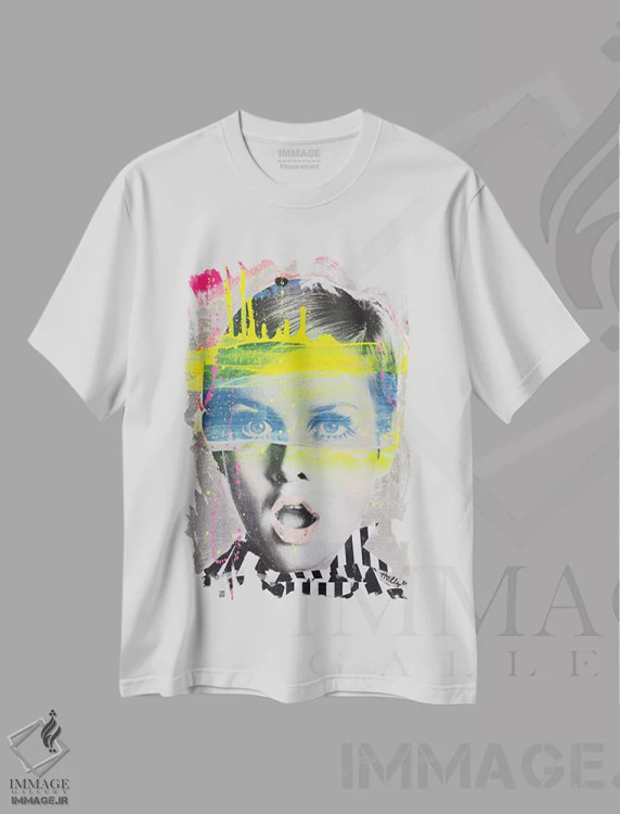 تیشرت سفید طرح دار او مای گاد تویگی، مدیوم اثر هالی وود استودیوز | فروشگاه ایماژ