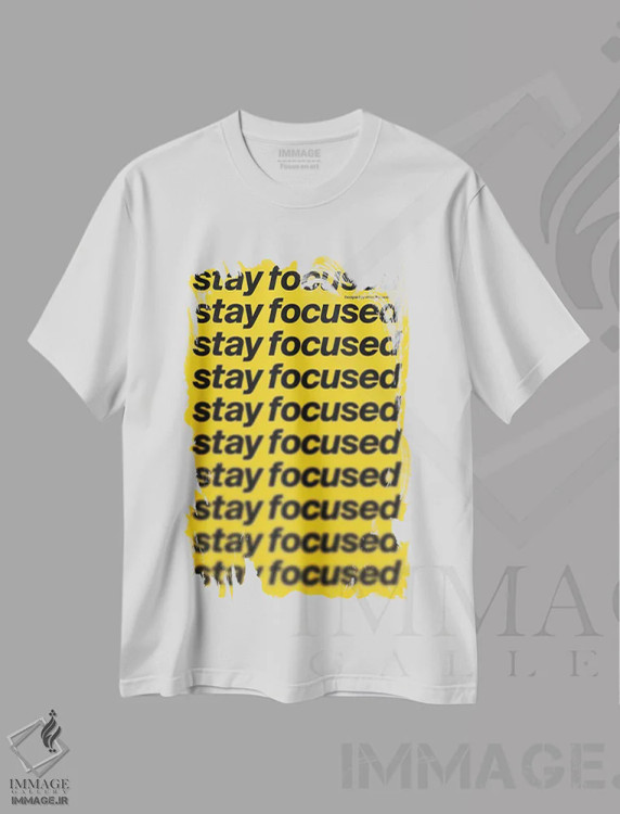 تیشرت سفید طرح دار متمرکز بمان، تزئینی اثر هری ریچاردز | immage.ir