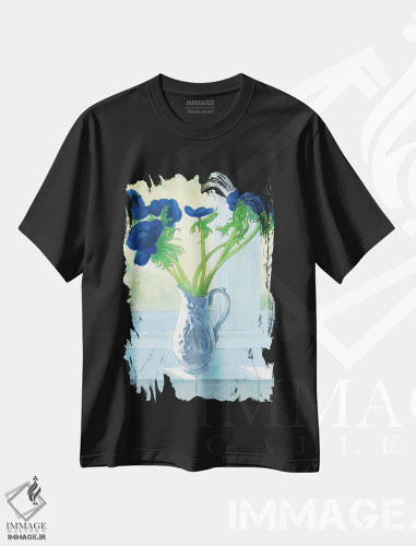 تیشرت مشکی طرح دار رونوشت گل ها، هنر فاخر معاصر اثر ایان بک | فروشگاه ایماژ