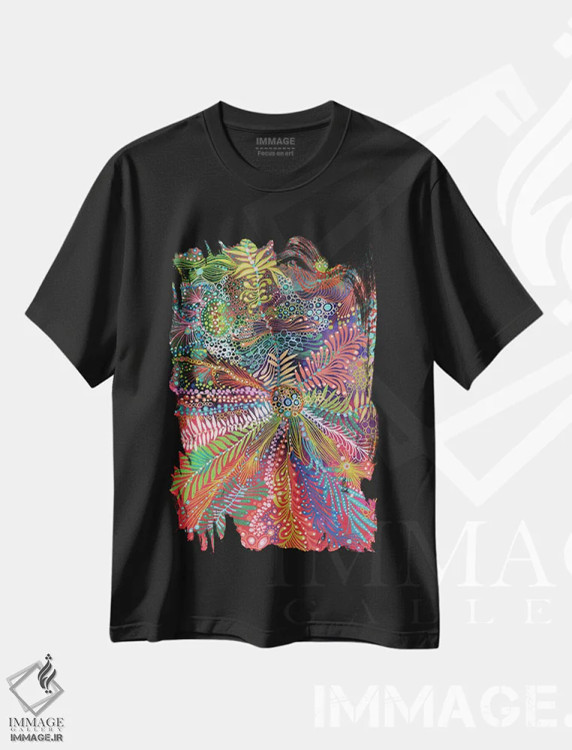 تیشرت مشکی طرح دار گلبرگ ها ۳، آبستره اثر نوئمی ایبارز | immage.ir