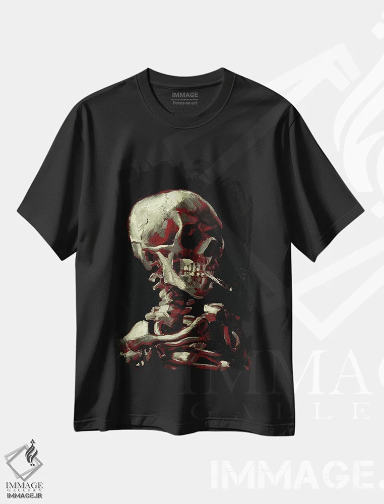تیشرت مشکی طرح دار جمجمه با سیگار با تناژ تیره، هنر دیجیتال اثر فایو بای فایو کالکتیو | فروشگاه ایماژ