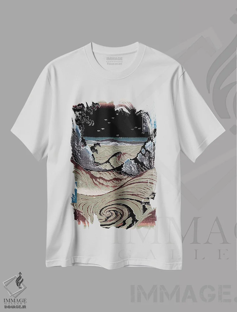 تیشرت سفید طرح دار موج های کوبنده پلاتینی، هنر دیجیتال اثر فایو بای فایو کالکتیو | immage.ir