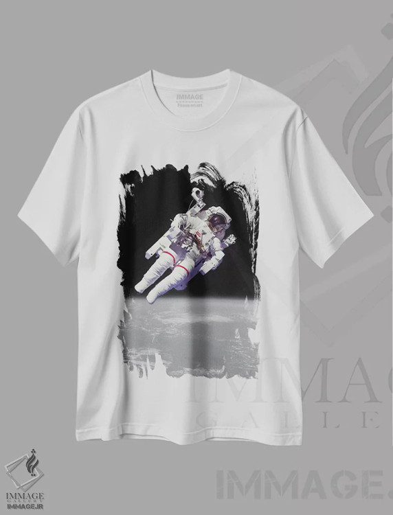 تیشرت سفید طرح دار فضانورد ناسا، مدیوم اثر هنرمند ناشناس | immage.ir