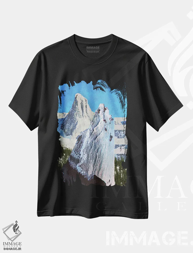 تیشرت مشکی طرح دار قله ها در انتزاع، هنر دیجیتال اثر فایو بای فایو کالکتیو | فروشگاه ایماژ