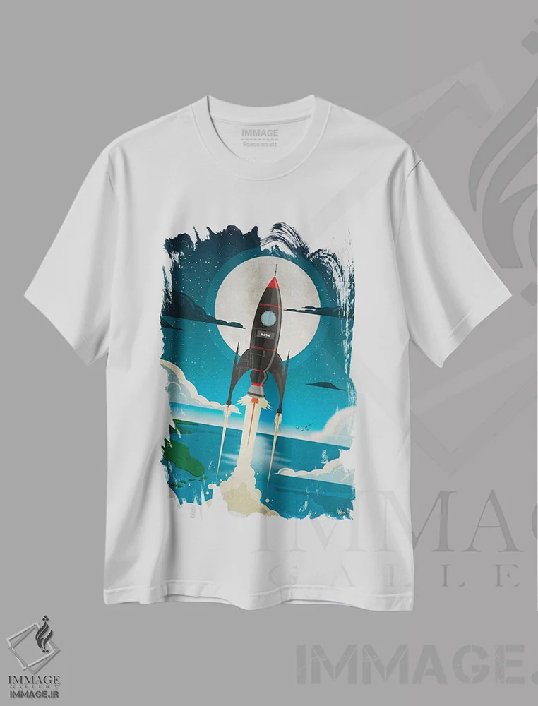 تیشرت سفید طرح دار سفر به ماه، تزئینی اثر ایدیااستورم استودیوز | فروشگاه ایماژ