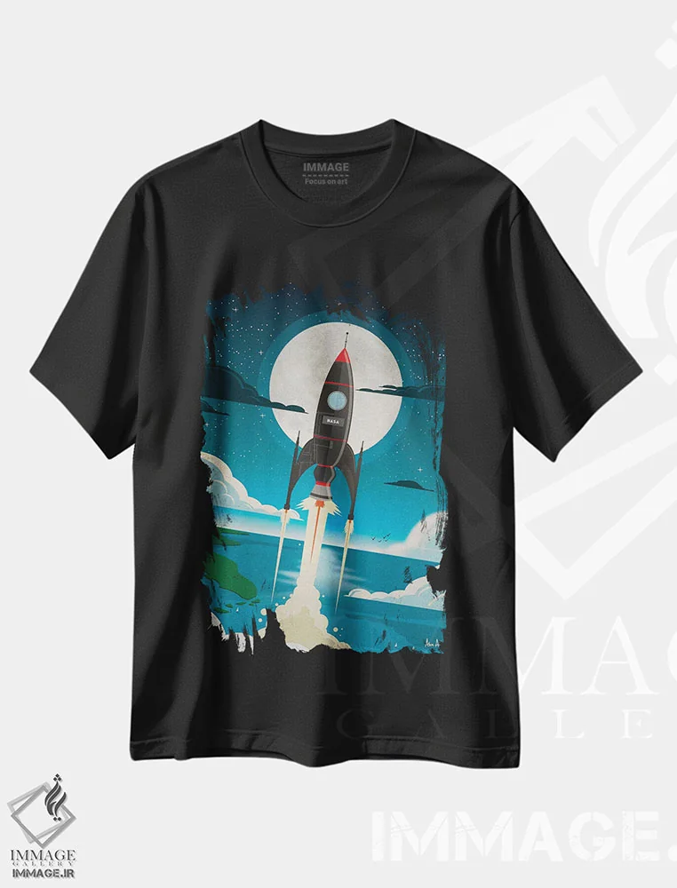 تیشرت مشکی طرح دار سفر به ماه، تزئینی اثر ایدیااستورم استودیوز | immage.ir