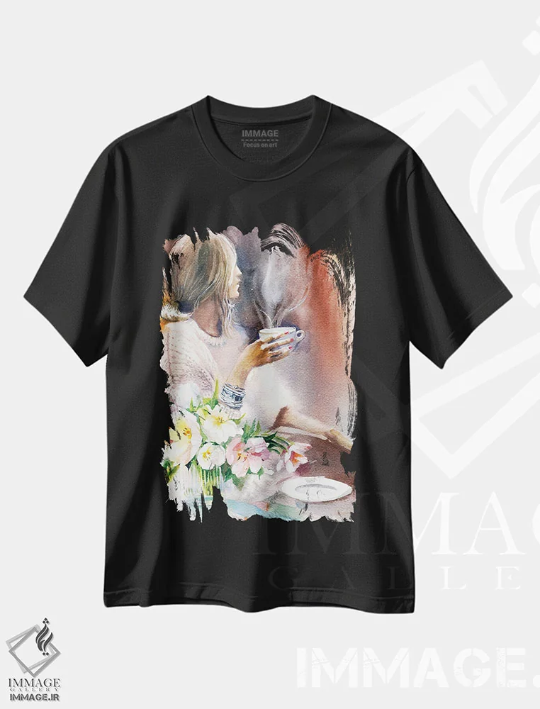تیشرت مشکی طرح دار لاله و قهوه، دکور معاصر اثر مارینا ایگناتووا | immage.ir